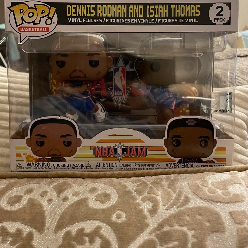 NBA Jam Dennis Rodman and Isiah Thomas Funko Pop Figures
